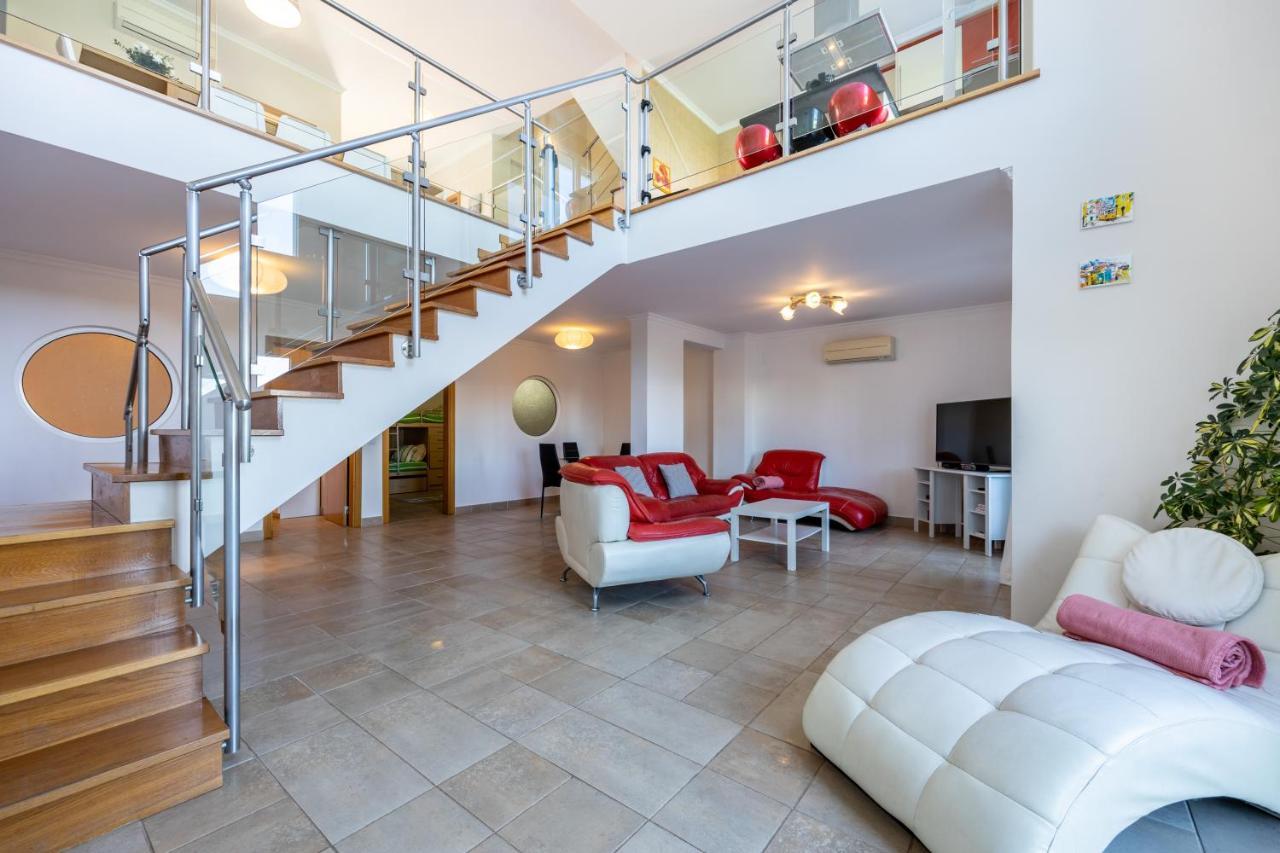 Your Villa Algarve Private Pool 5 Min Walk To Beach Burgau Exterior foto